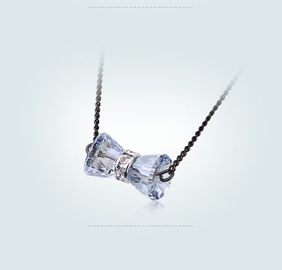 Warme Farben Crystal from Swarovski Women Necklace Small Hourglass Crystal Pendant Necklace Fine Jewelry Gift Fashion Collares