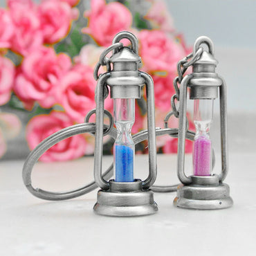 Vintage Metal Hourglass Key Chain Charm Lamp Shape Key Ring For Keys Car Bag Couple Lovers KeyChain Gift