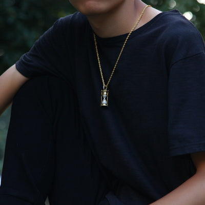 Uwin Hourglass Pattern Necklaces Pendants Hiphop Fashion Micro Pave Iced Out Jewelry For Men Women White Gold CZ Chain